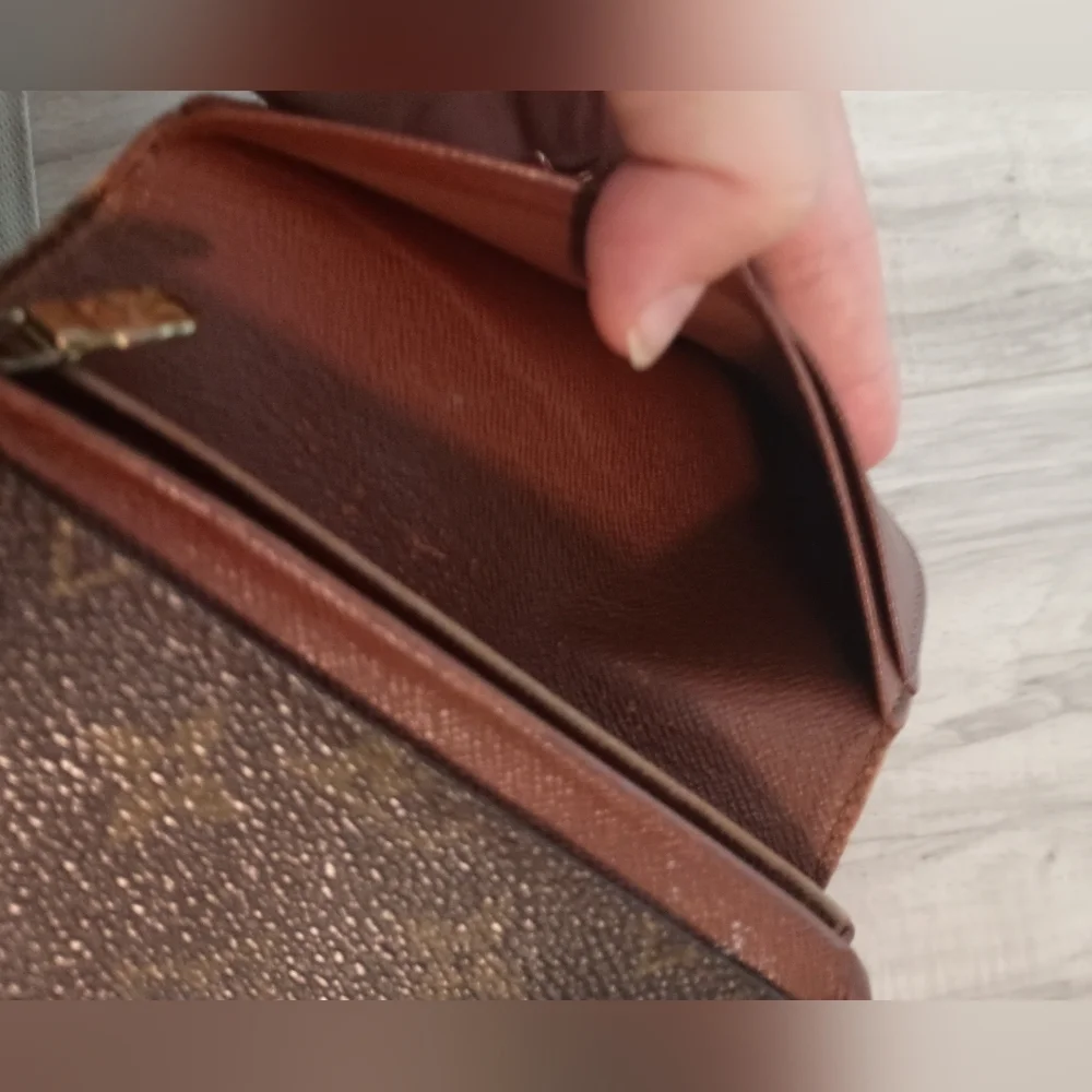 LOUIS VUITTON Monogram Porte Monnaie Billets Tresor Wallet - Picture 10 of 16